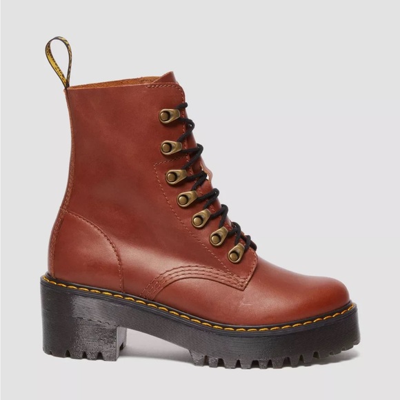 New Dr Martens Leona Farrier Leather Heeled Boots - 8 - Picture 4 of 8